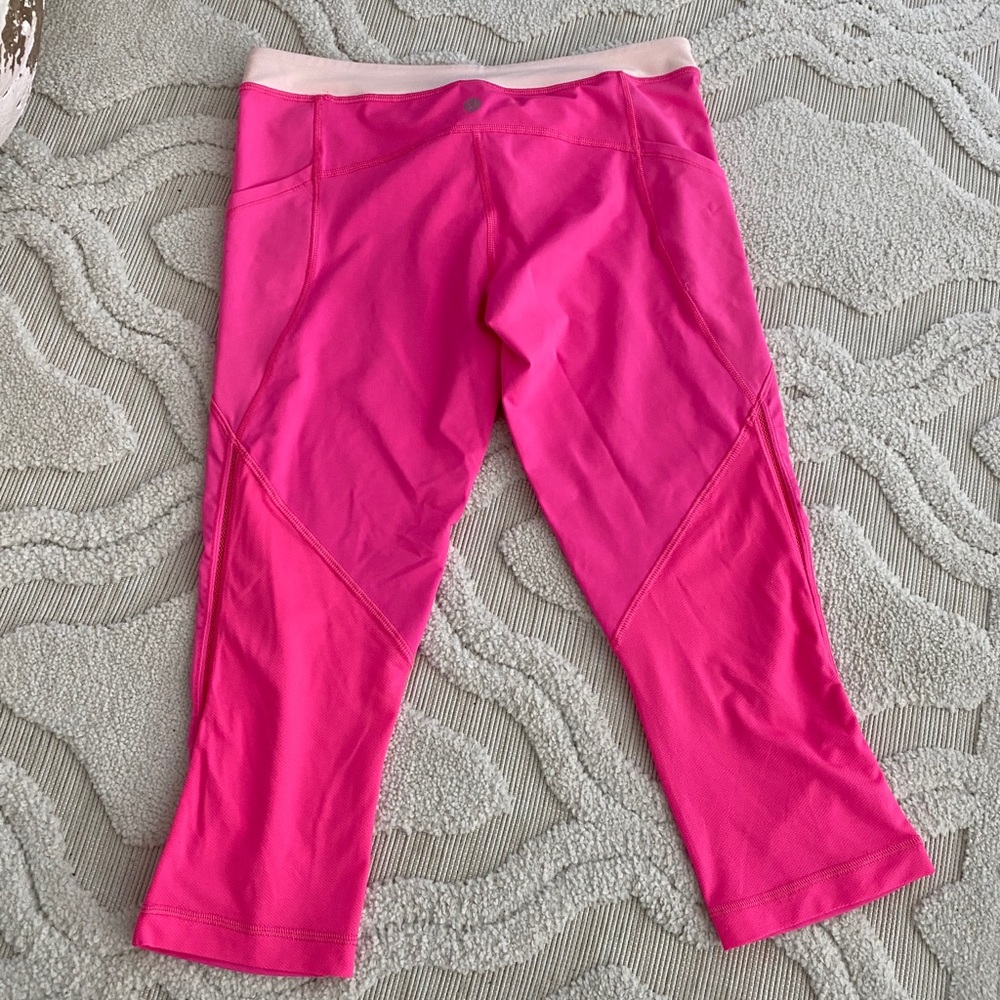 Pink 2/3 pants